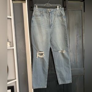 NWT Madewell Light Blue Distressed knees Straight Leg Jeans